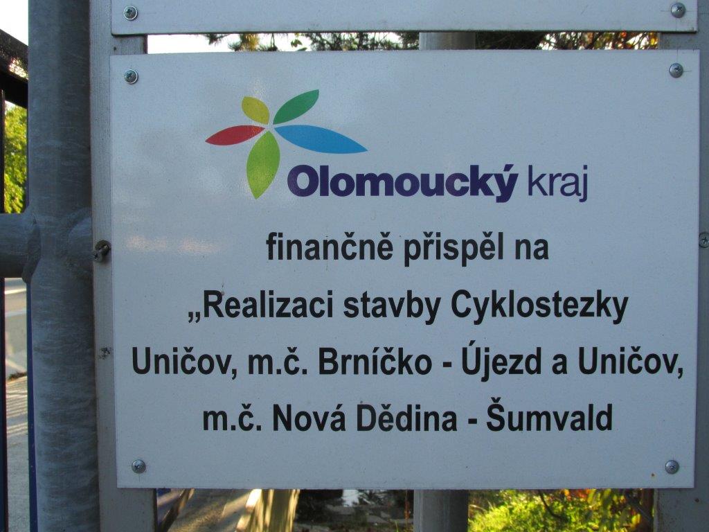 Realizace stavby Cyklostezky Uničov, m. č. Brníčko - Újezd a Uničov, m. č. Nová Dědina - Šumvald